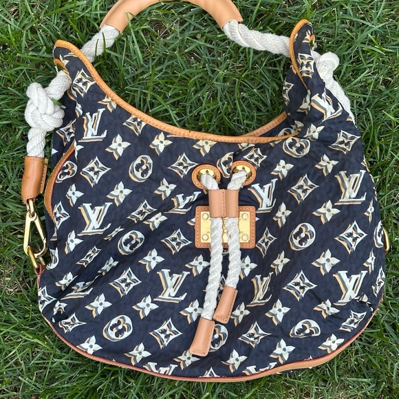 Louis Vuitton Handbag limited edition - Picture 3 of 15